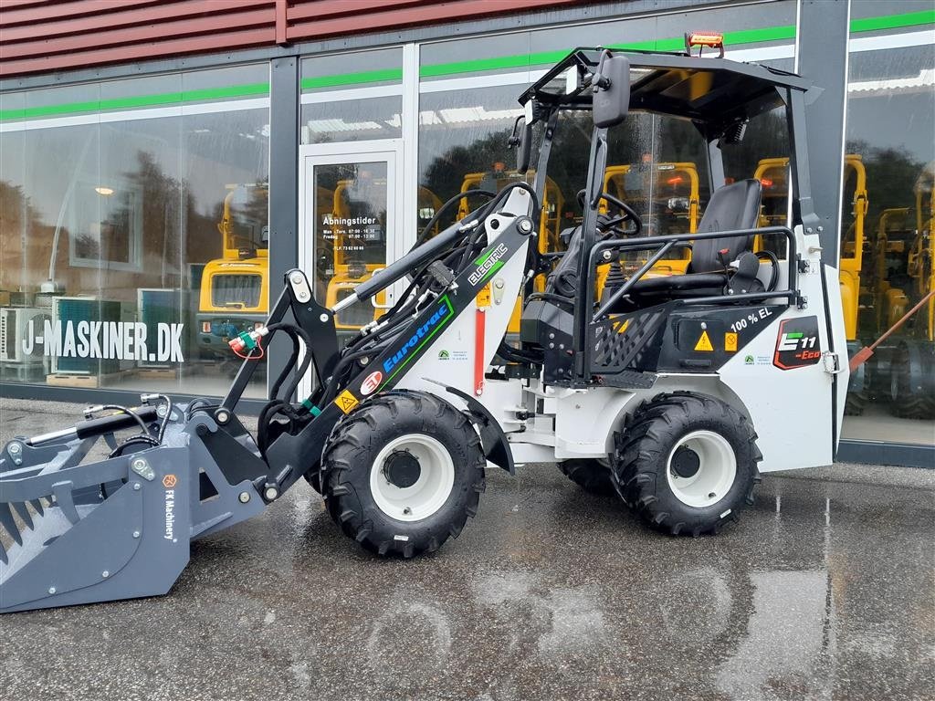 Kompaktlader van het type Eurotrac W11-E, Gebrauchtmaschine in Rødekro (Foto 1)