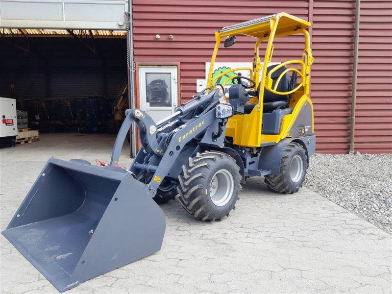 Kompaktlader of the type Eurotrac W11 med lav tårn, Gebrauchtmaschine in Rødekro (Picture 1)