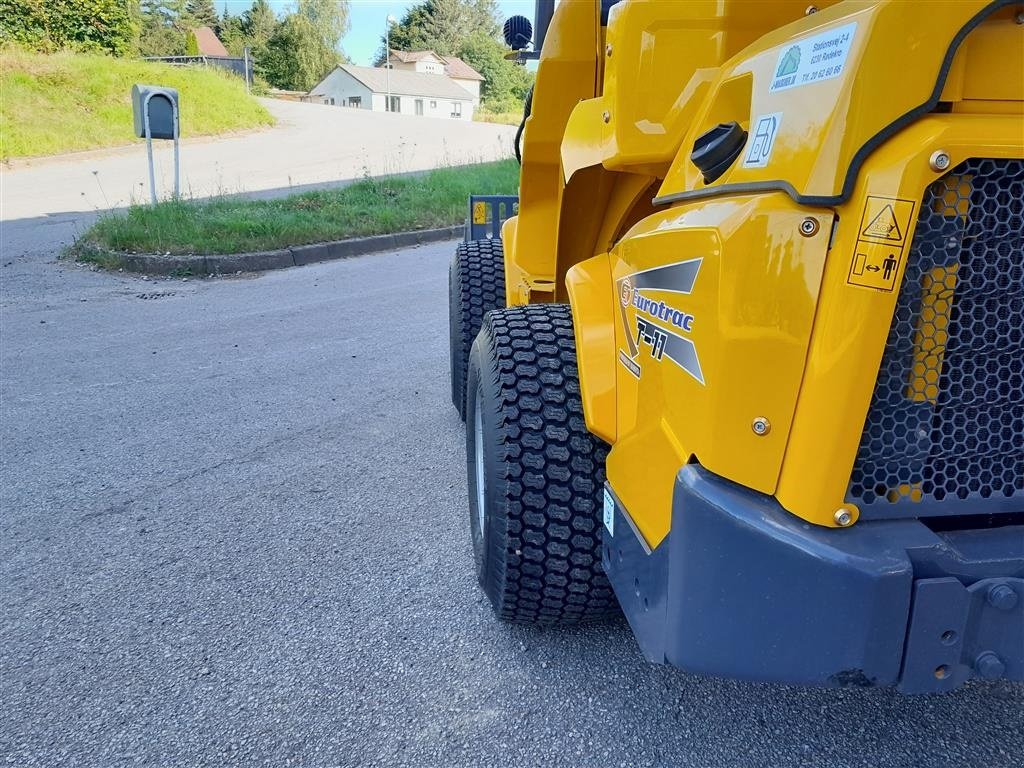 Kompaktlader van het type Eurotrac W11 TELESKOB, Gebrauchtmaschine in Rødekro (Foto 5)