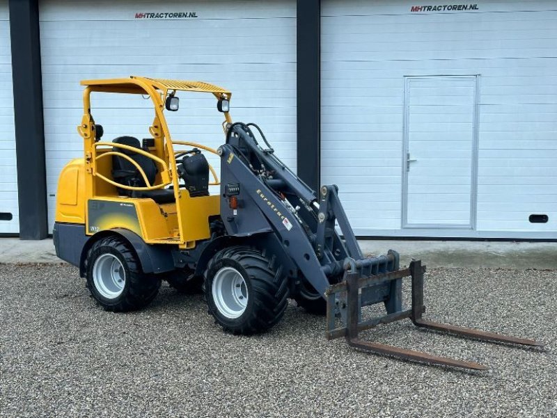 Kompaktlader of the type Eurotrac W12, Gebrauchtmaschine in Linde (dr) (Picture 1)