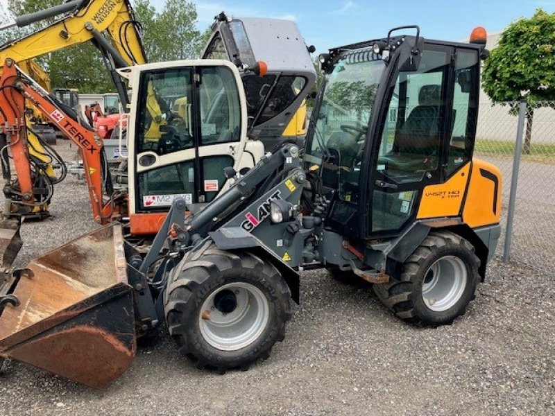 Kompaktlader van het type GiANT 452 TX TRA HD cabine med varme, Gebrauchtmaschine in Nørresundby (Foto 1)