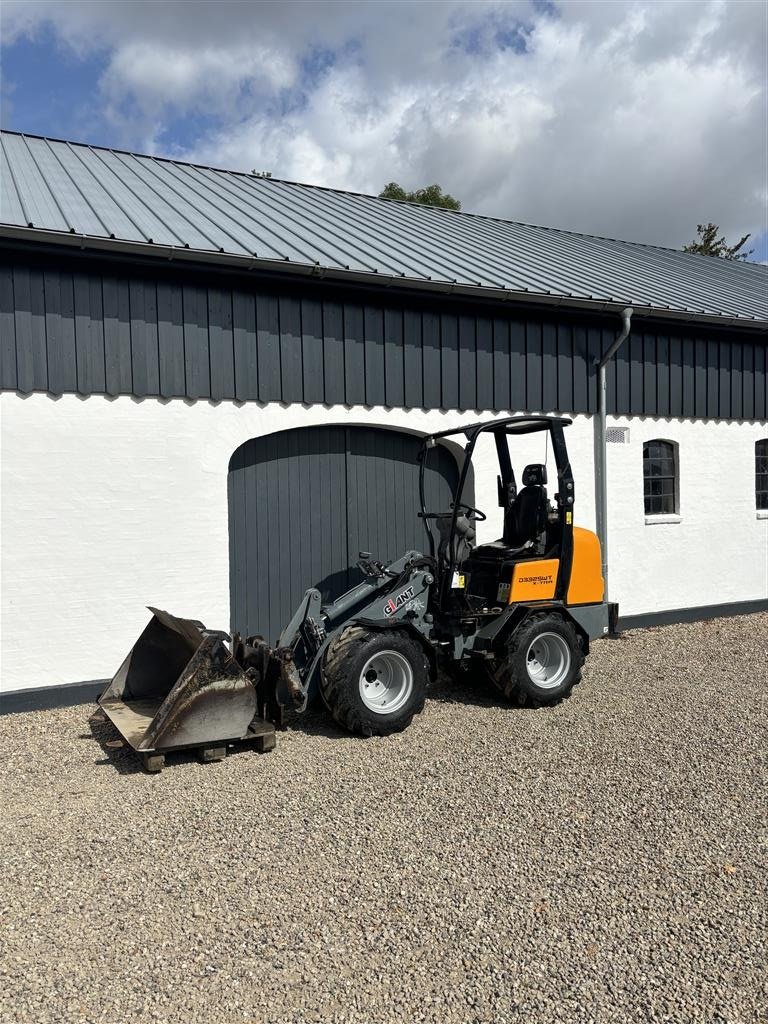 Kompaktlader typu GiANT D 332 SWT HD Kan løfte tungt med lav tårn, Gebrauchtmaschine v Horsens (Obrázok 3)