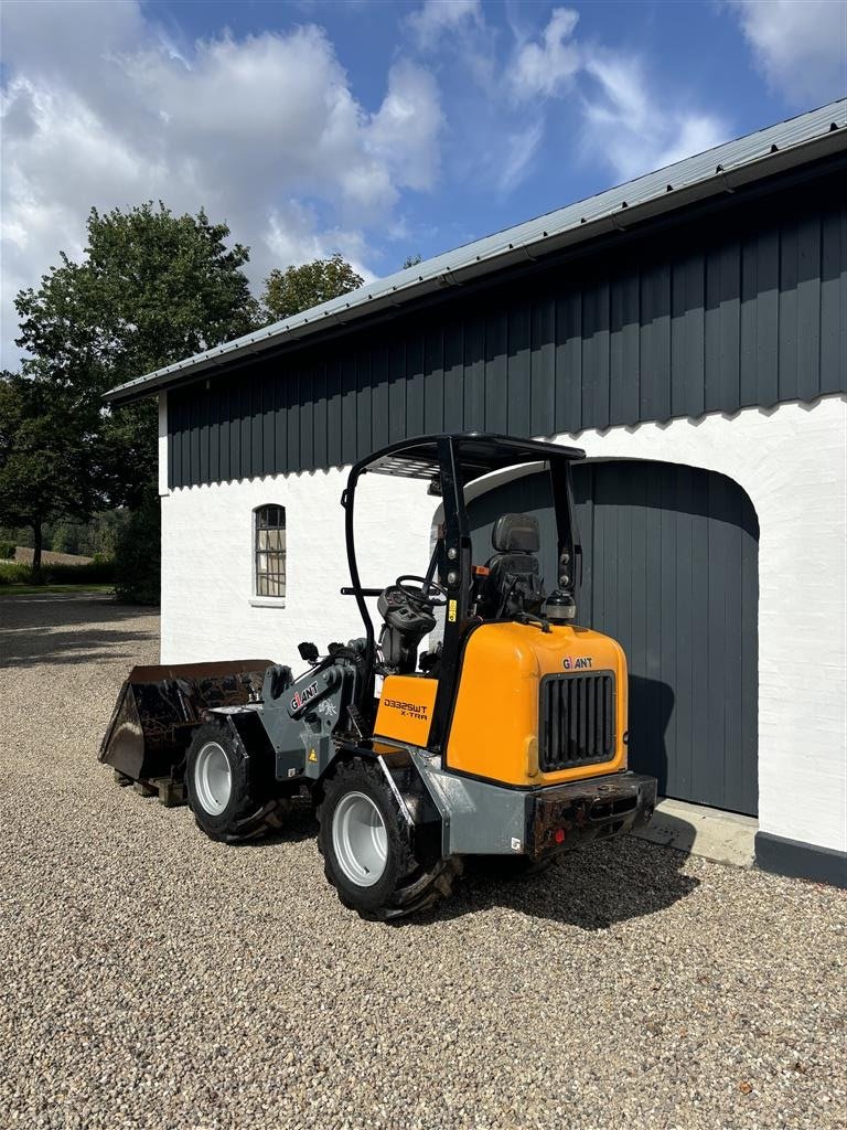 Kompaktlader tip GiANT D 332 SWT HD Kan løfte tungt med lav tårn, Gebrauchtmaschine in Horsens (Poză 2)