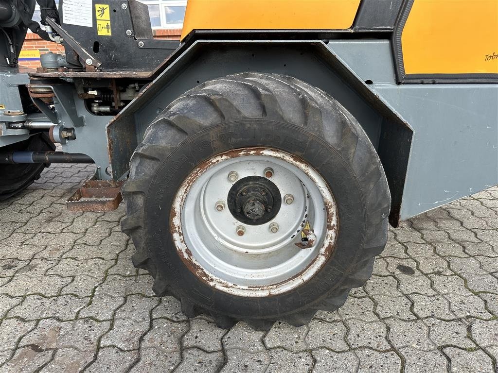 Kompaktlader Türe ait GiANT D337T, Gebrauchtmaschine içinde Gjerlev J. (resim 8)