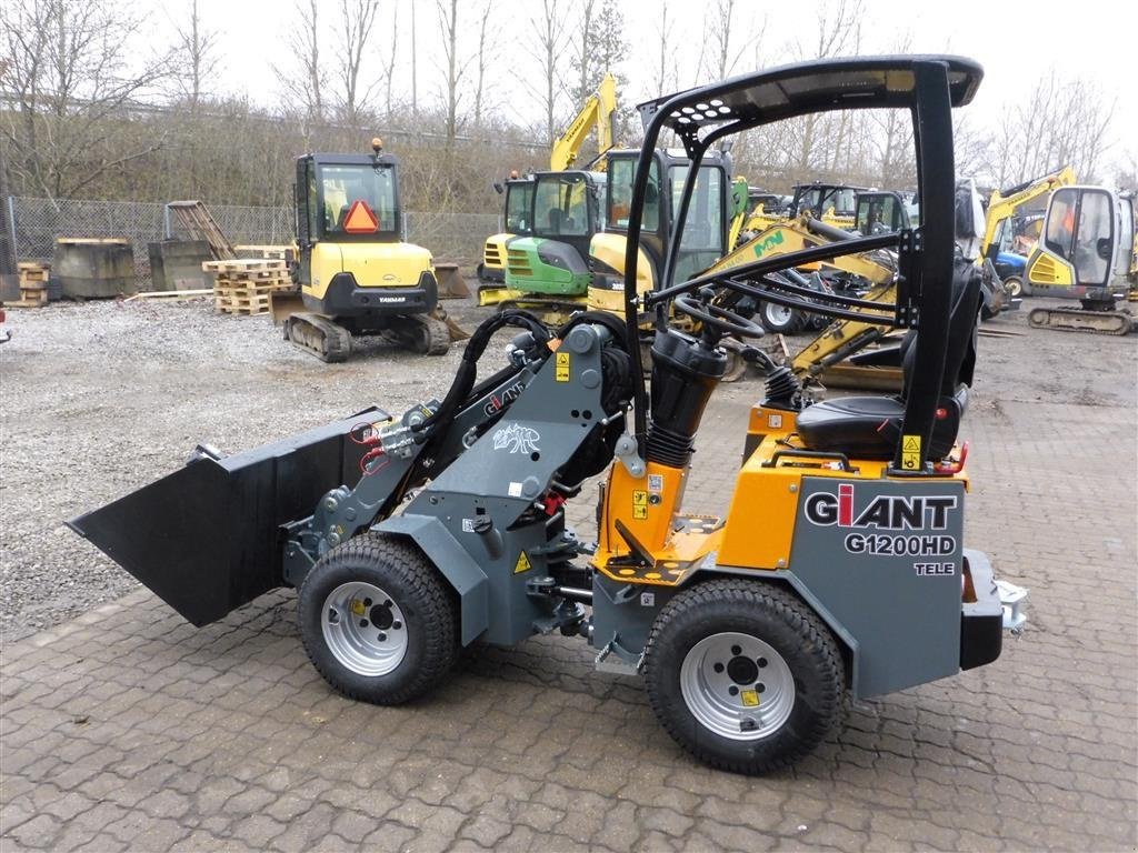 Kompaktlader typu GiANT G 1200 tele, Gebrauchtmaschine w Nørresundby (Zdjęcie 4)