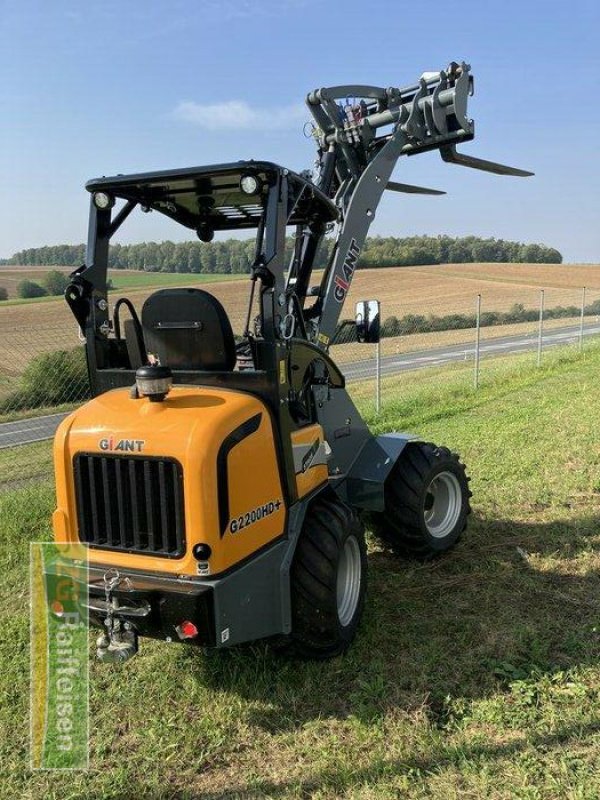 Kompaktlader del tipo GiANT G2200 HD+, Vorführmaschine en Tauberbischofheim (Imagen 5)