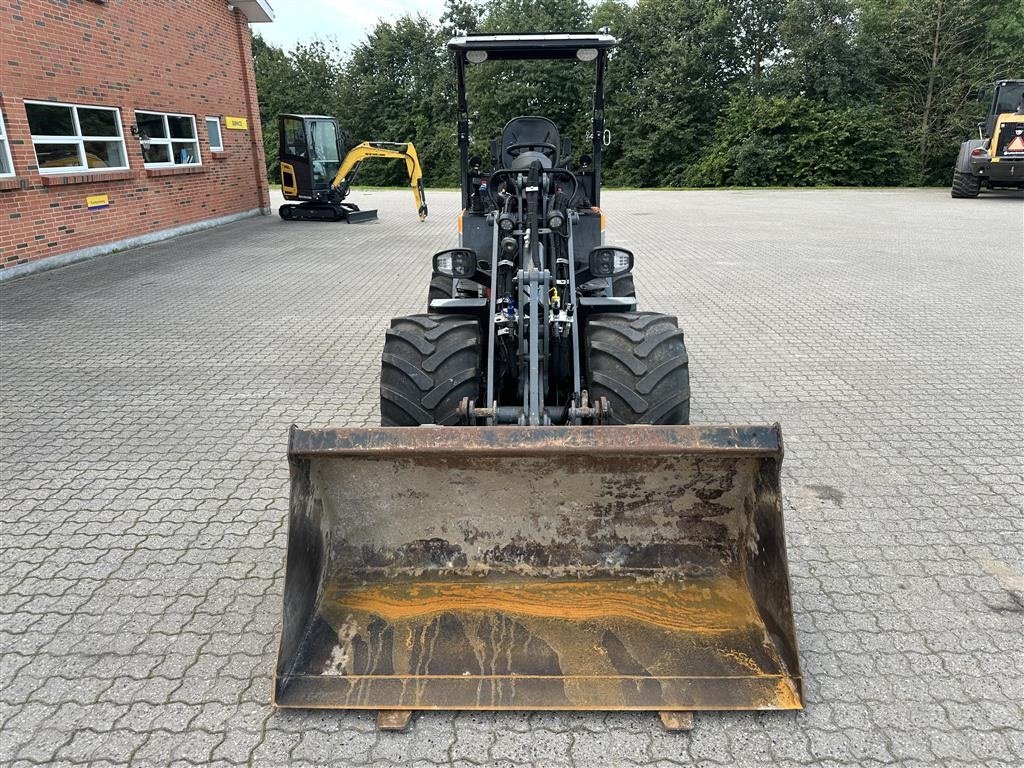 Kompaktlader des Typs GiANT G2700 HD+ x-tra, Gebrauchtmaschine in Gjerlev J. (Bild 3)