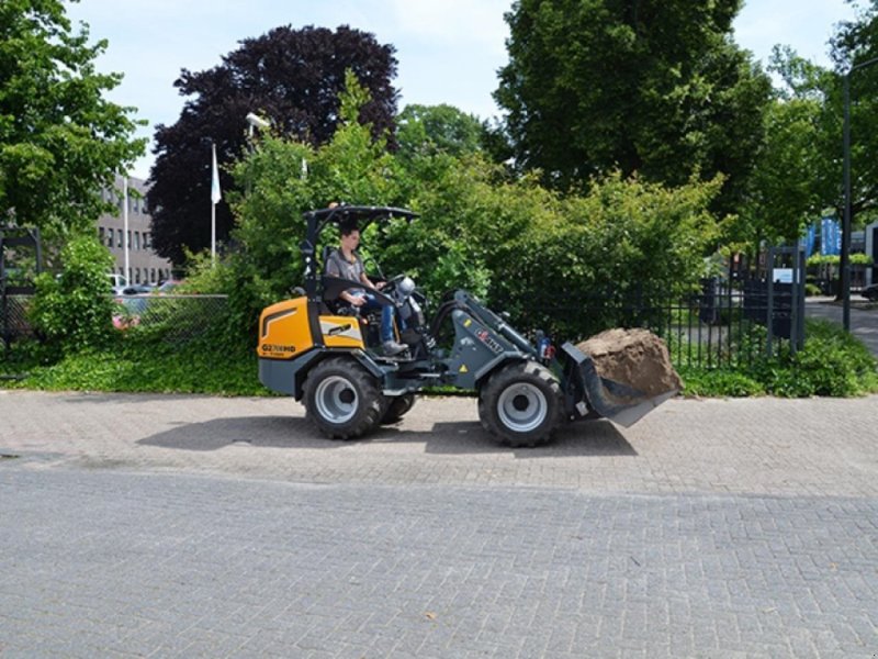 Kompaktlader of the type GiANT G2700 X-TRA HD PLUS, Gebrauchtmaschine in Jelling (Picture 1)