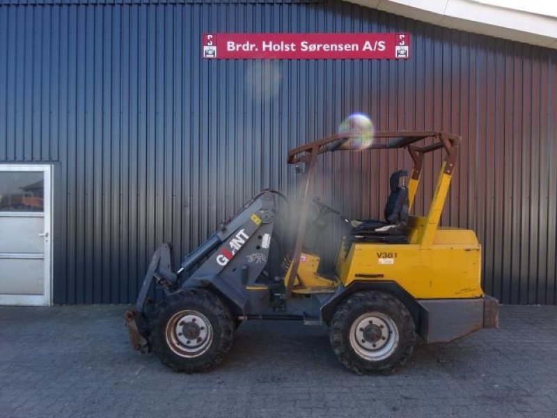 Kompaktlader van het type GiANT V361, Gebrauchtmaschine in Ribe (Foto 8)