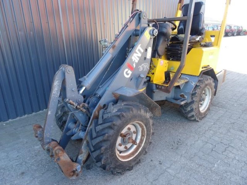 Kompaktlader del tipo GiANT V361, Gebrauchtmaschine en Ribe (Imagen 2)