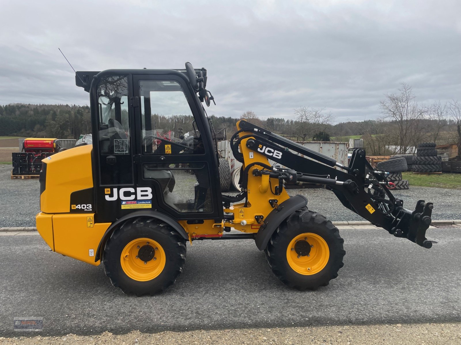 Kompaktlader του τύπου JCB 403 Agri Plus, Gebrauchtmaschine σε Lichtenfels (Φωτογραφία 8)