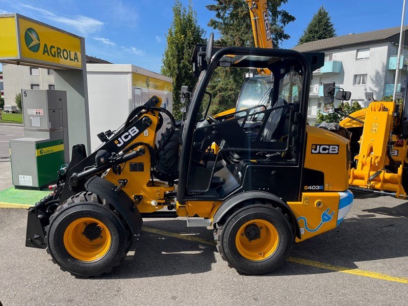 Kompaktlader typu JCB 403 E, Gebrauchtmaschine v Domdidier (Obrázek 3)