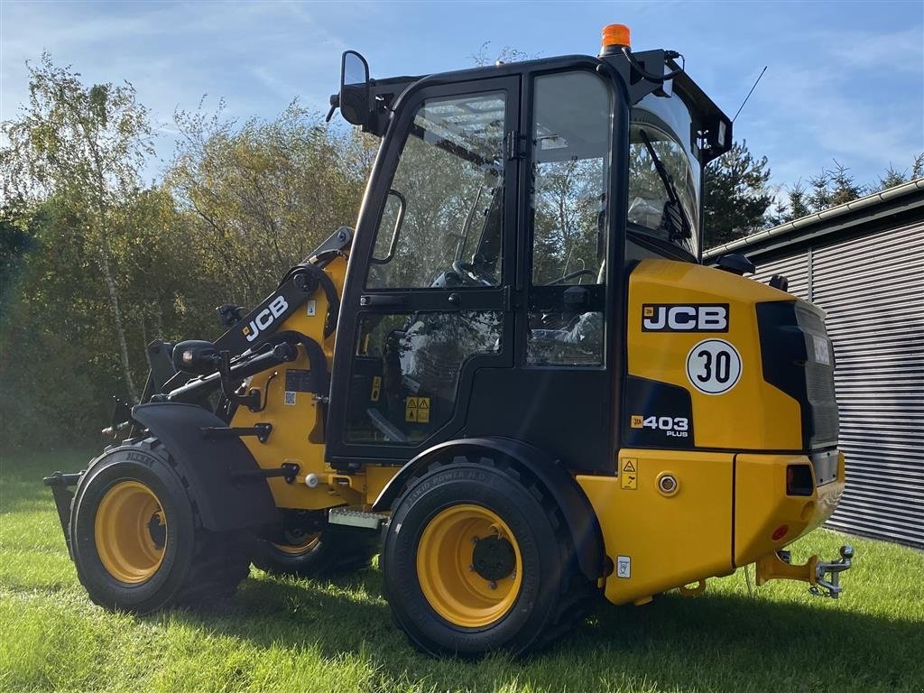 Kompaktlader du type JCB 403 Plus Agri Med kabine og 30 km/t, Gebrauchtmaschine en Nibe (Photo 2)