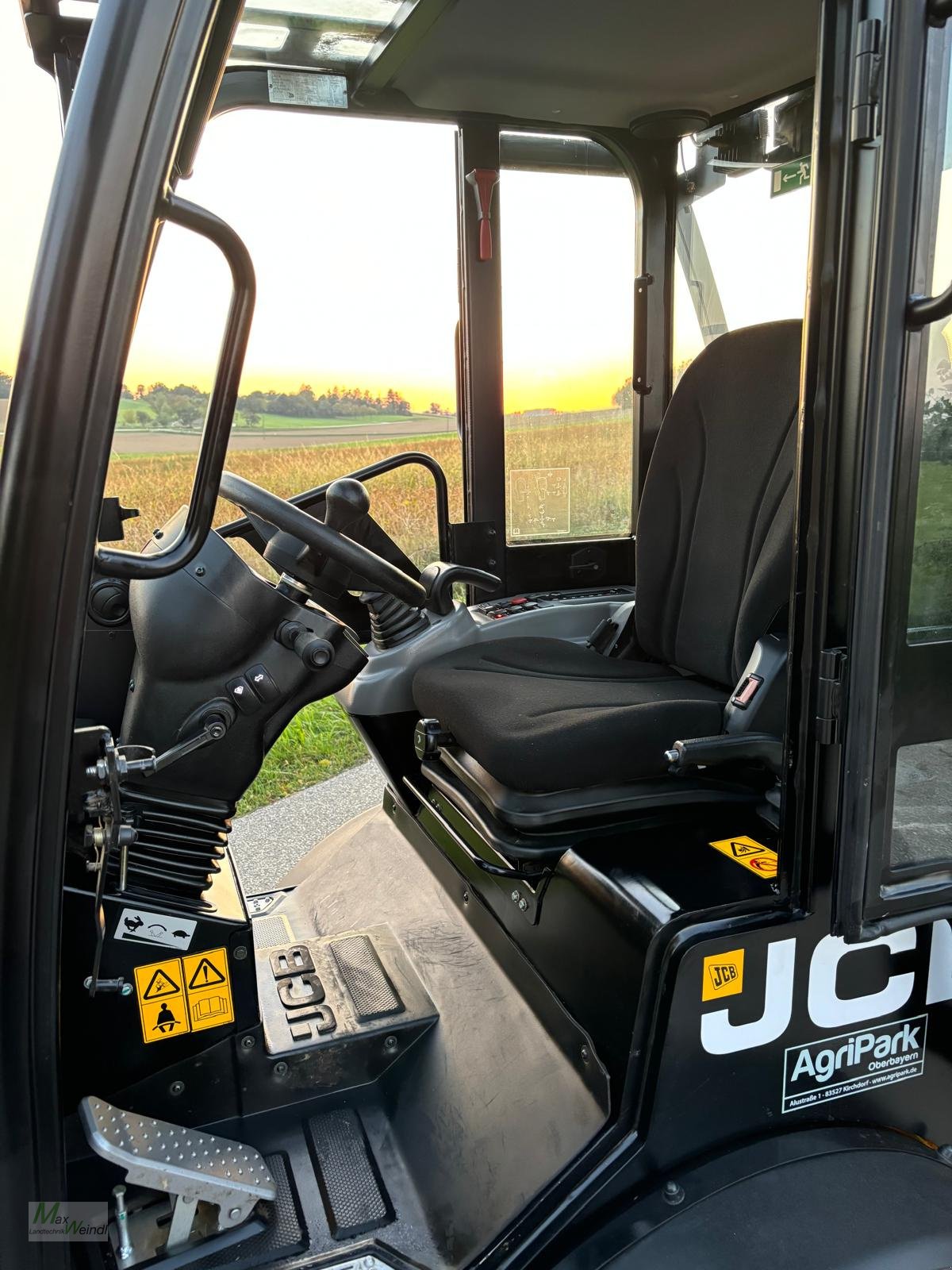 Kompaktlader van het type JCB 403, Gebrauchtmaschine in Markt Schwaben (Foto 10)