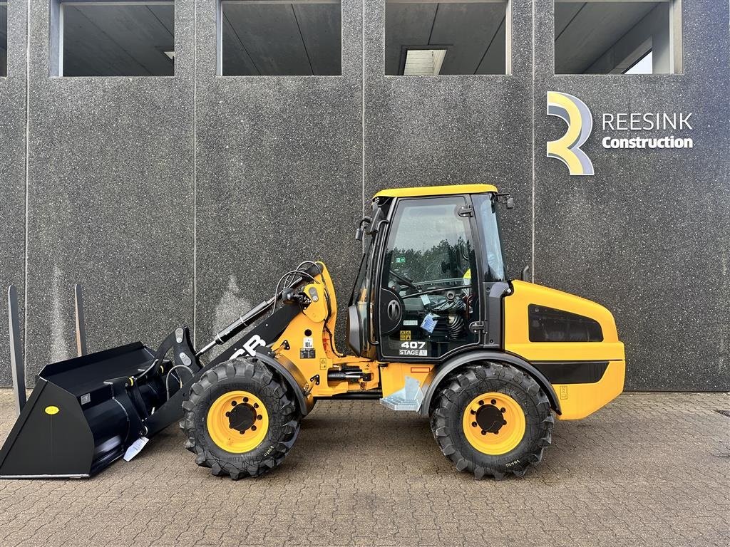 Kompaktlader du type JCB 407 Fabriksny læssemaskine, Gebrauchtmaschine en Ulfborg (Photo 1)