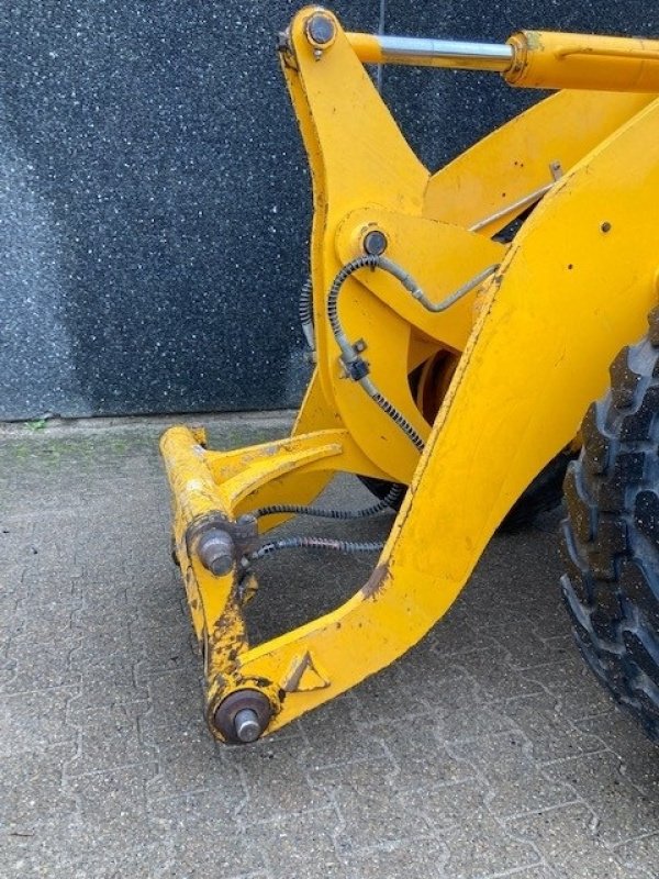 Kompaktlader tip JCB 407 Istandsat, Gebrauchtmaschine in Ulfborg (Poză 3)