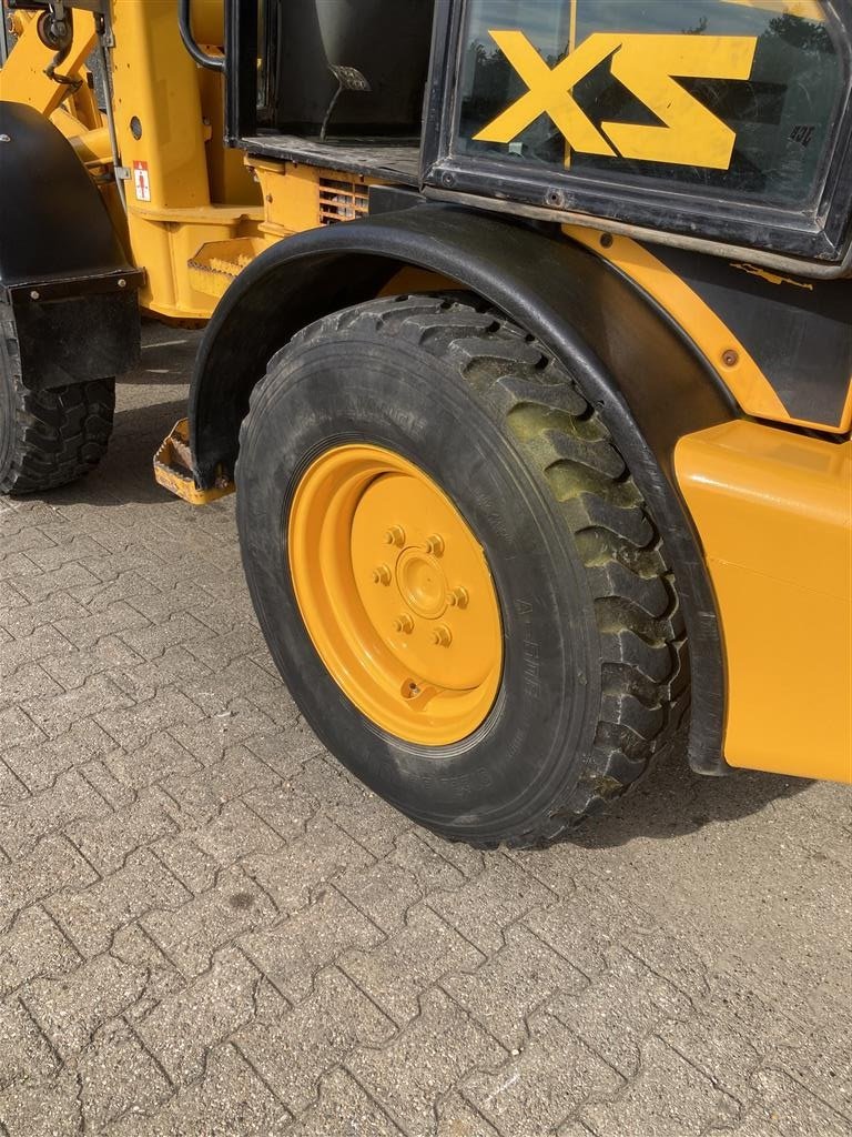 Kompaktlader typu JCB 407 Istandsat, Gebrauchtmaschine w Ulfborg (Zdjęcie 8)