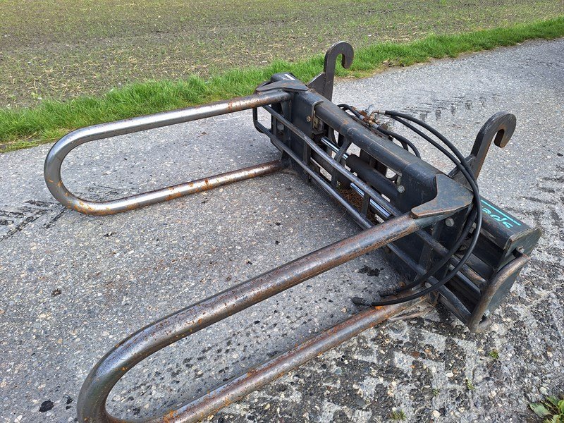 Kompaktlader van het type JCB 530 70 Teleskoplader, Gebrauchtmaschine in Chur (Foto 10)