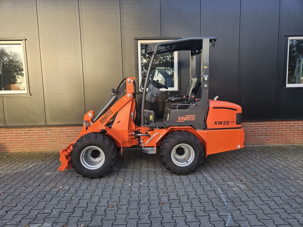 Kompaktlader van het type Kaweco KW25-27 farmer shovel, Gebrauchtmaschine in Haaksbergen (Foto 1)