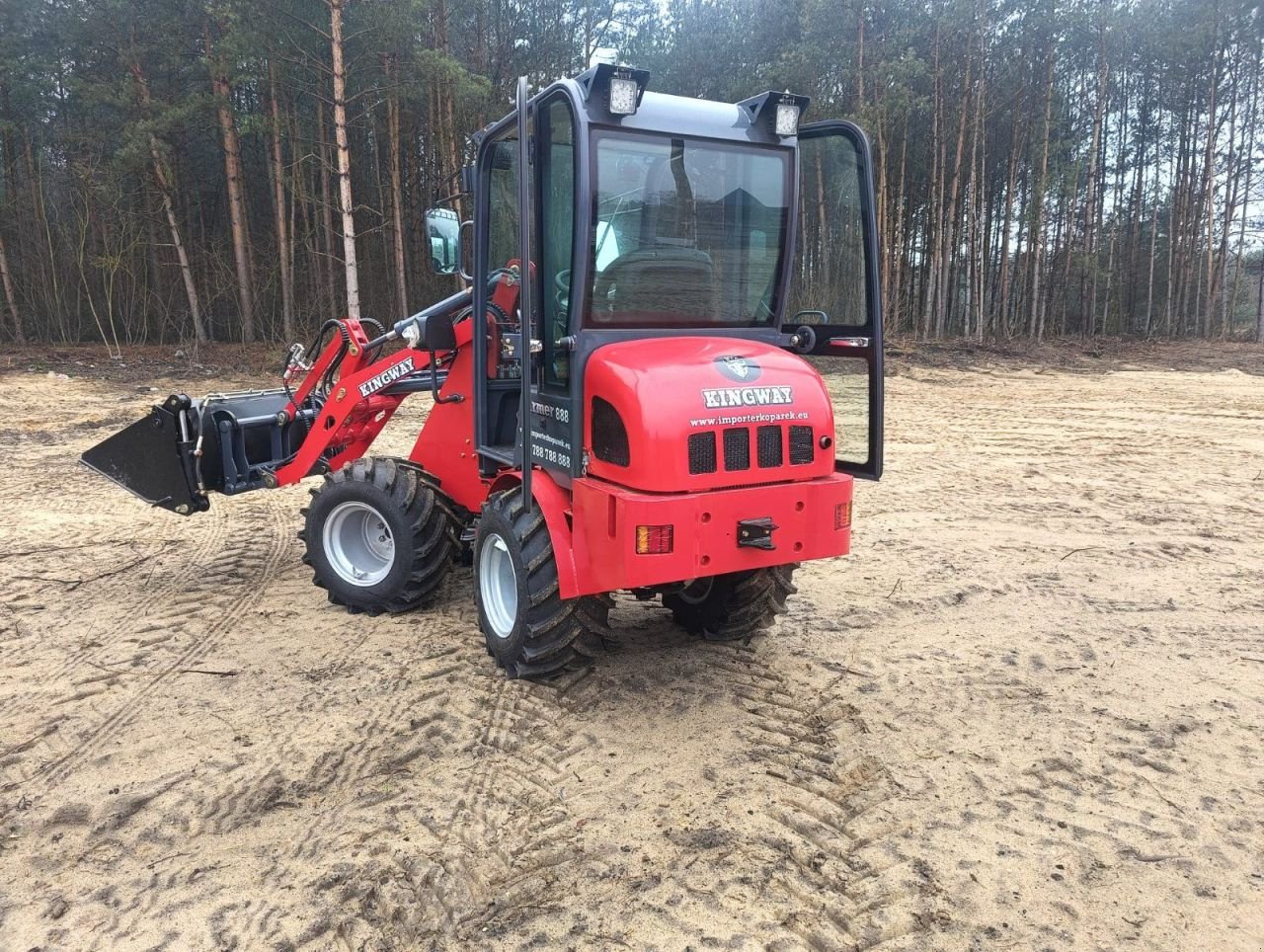 Kompaktlader van het type Kingway Farmer 888, Neumaschine in Hollandscheveld (Foto 3)