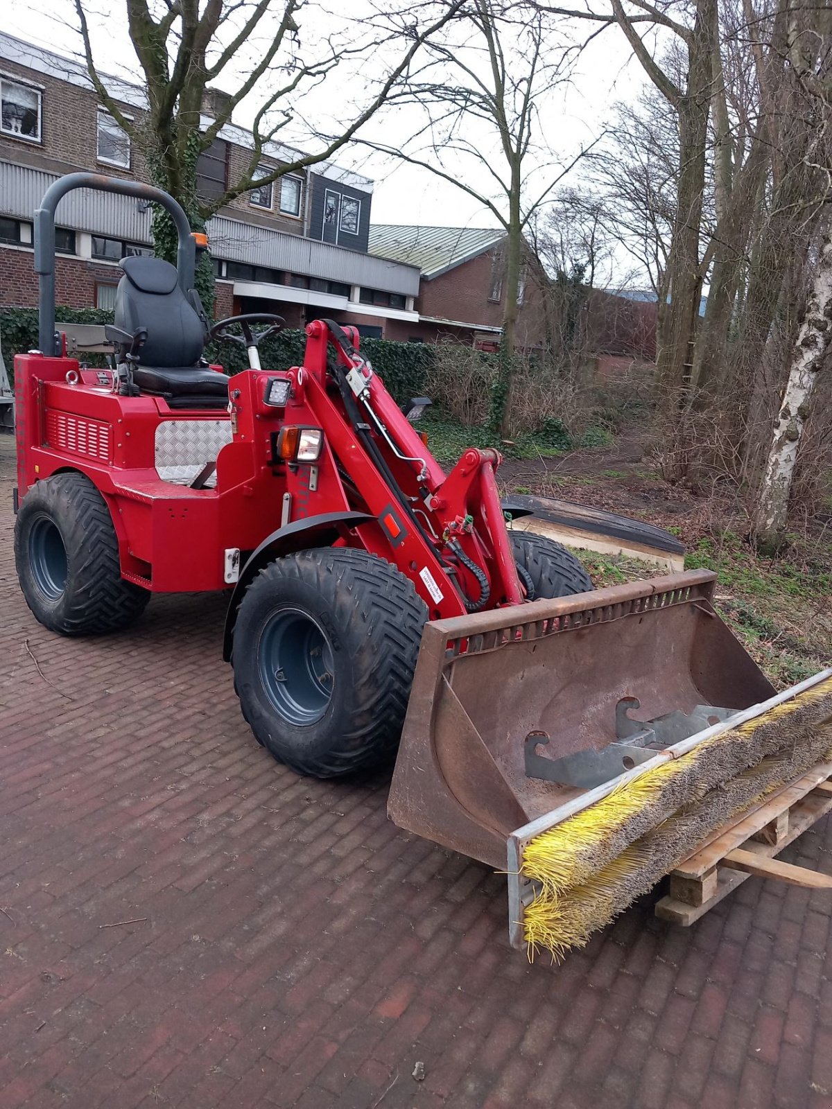 Kompaktlader van het type Knikmops 250, Gebrauchtmaschine in Alblasserdam (Foto 2)