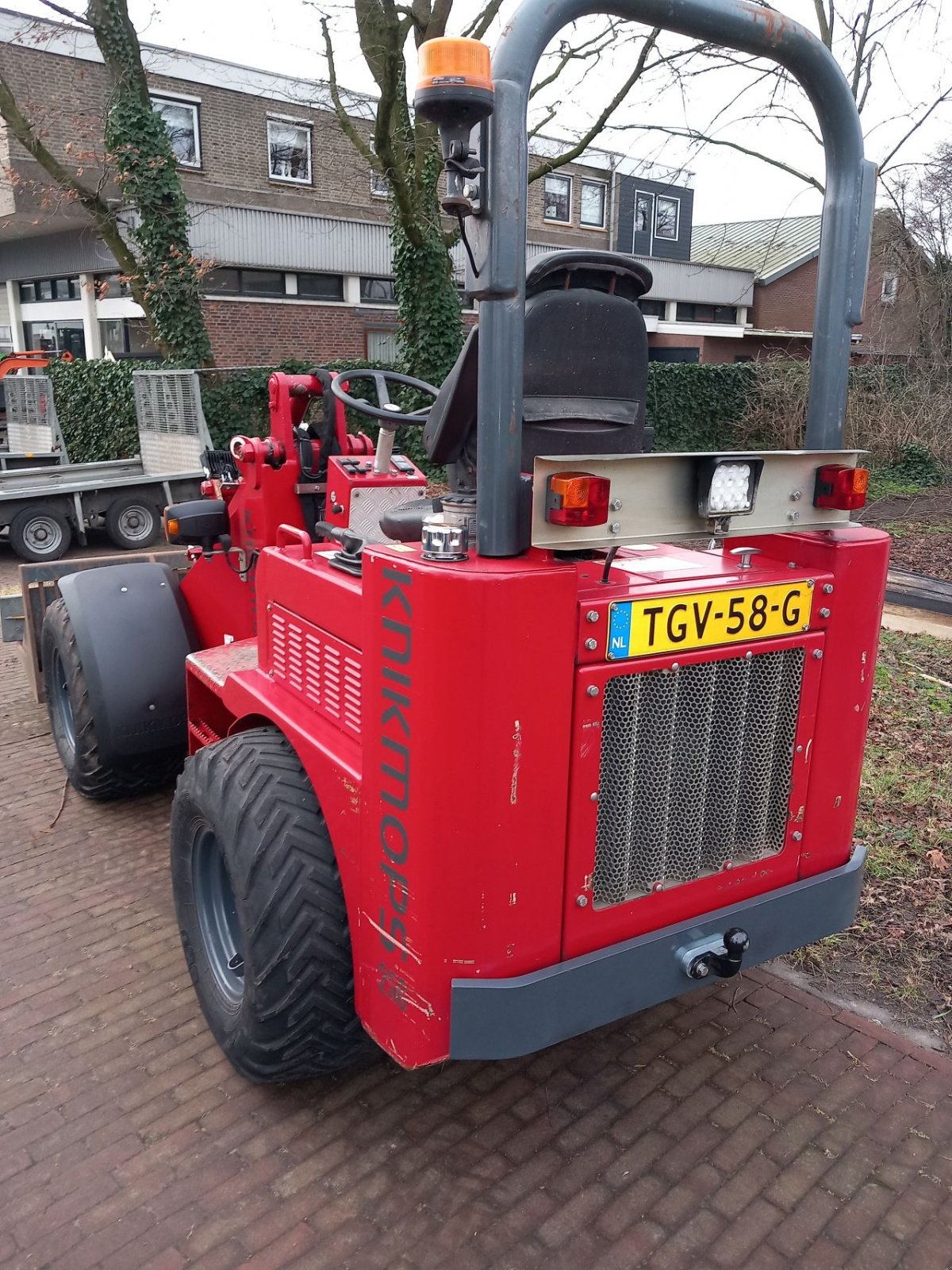 Kompaktlader van het type Knikmops 250, Gebrauchtmaschine in Alblasserdam (Foto 4)