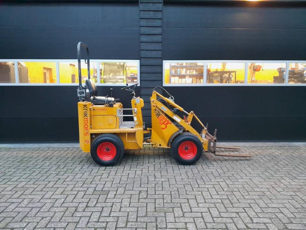 Kompaktlader typu Knikmops 90 minishovel puinbak palletvorken en tegelriek, Gebrauchtmaschine v Ederveen (Obrázek 7)