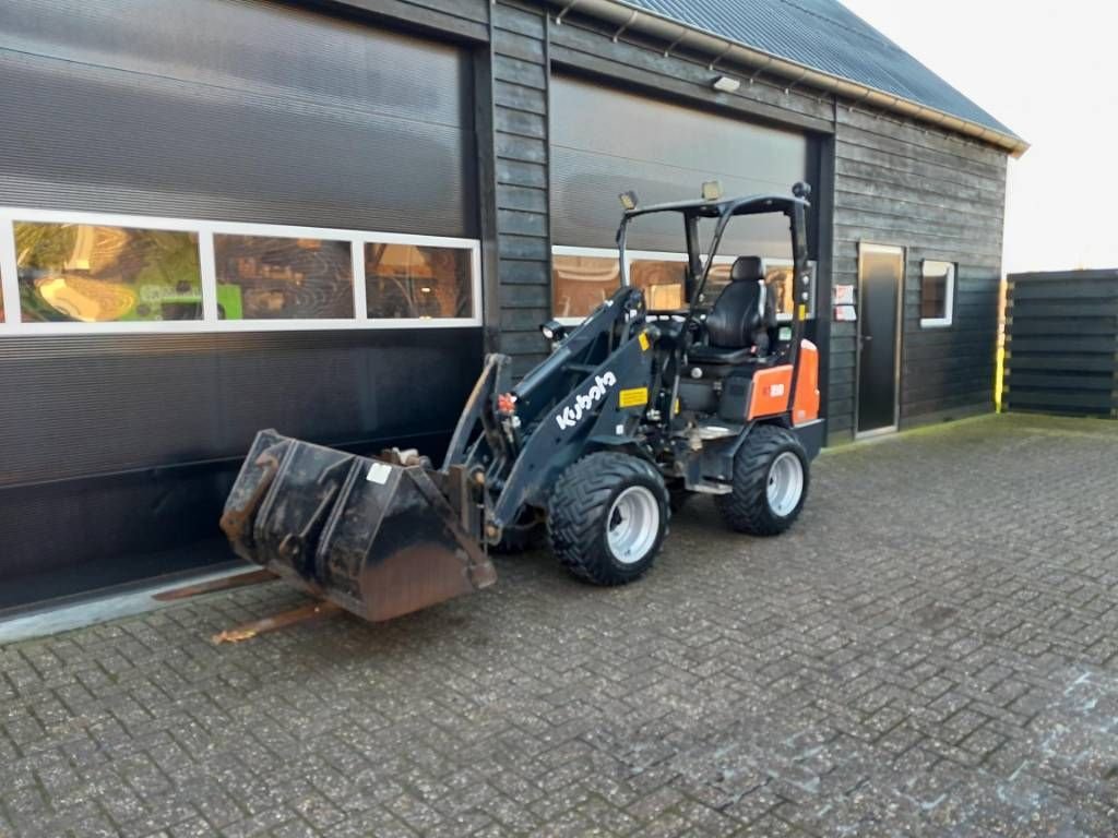 Kompaktlader des Typs Kubota R210 minishovel bak en vorken, Gebrauchtmaschine in Ederveen (Bild 2)