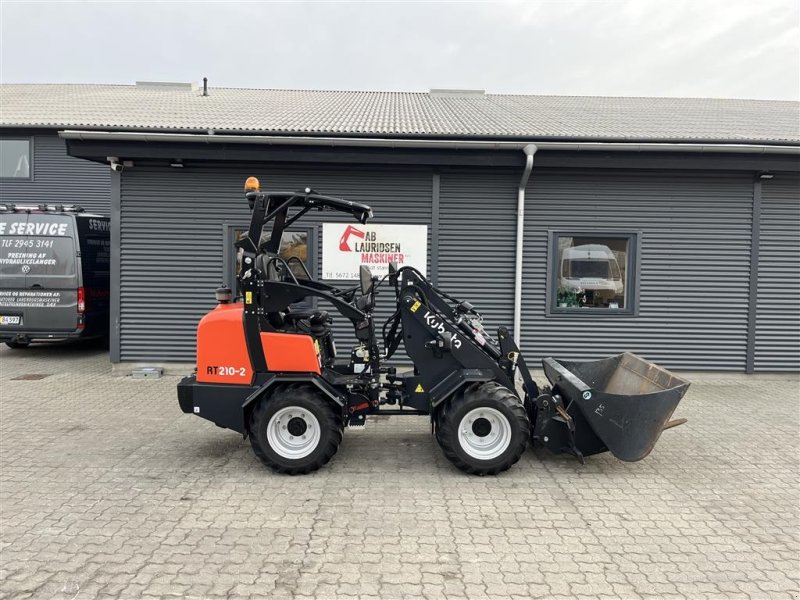 Kompaktlader tip Kubota RT 210 Demo maskine med skovl og gafler, Gebrauchtmaschine in Rønnede (Poză 1)