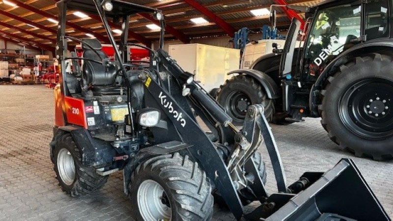 Kompaktlader a típus Kubota RT 210, Gebrauchtmaschine ekkor: Sakskøbing (Kép 4)