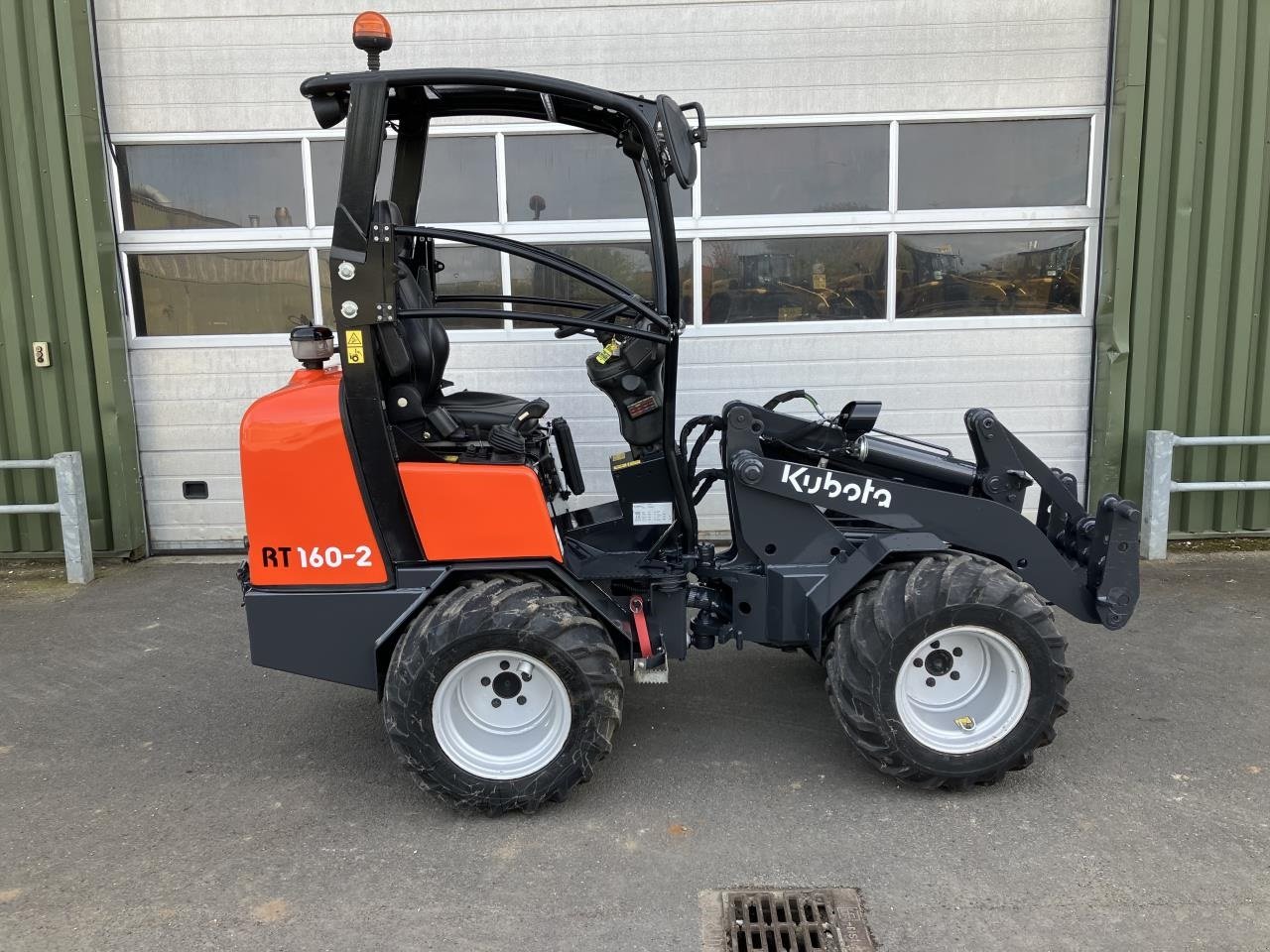 Kompaktlader des Typs Kubota RT160-2, Gebrauchtmaschine in Middelfart (Bild 2)