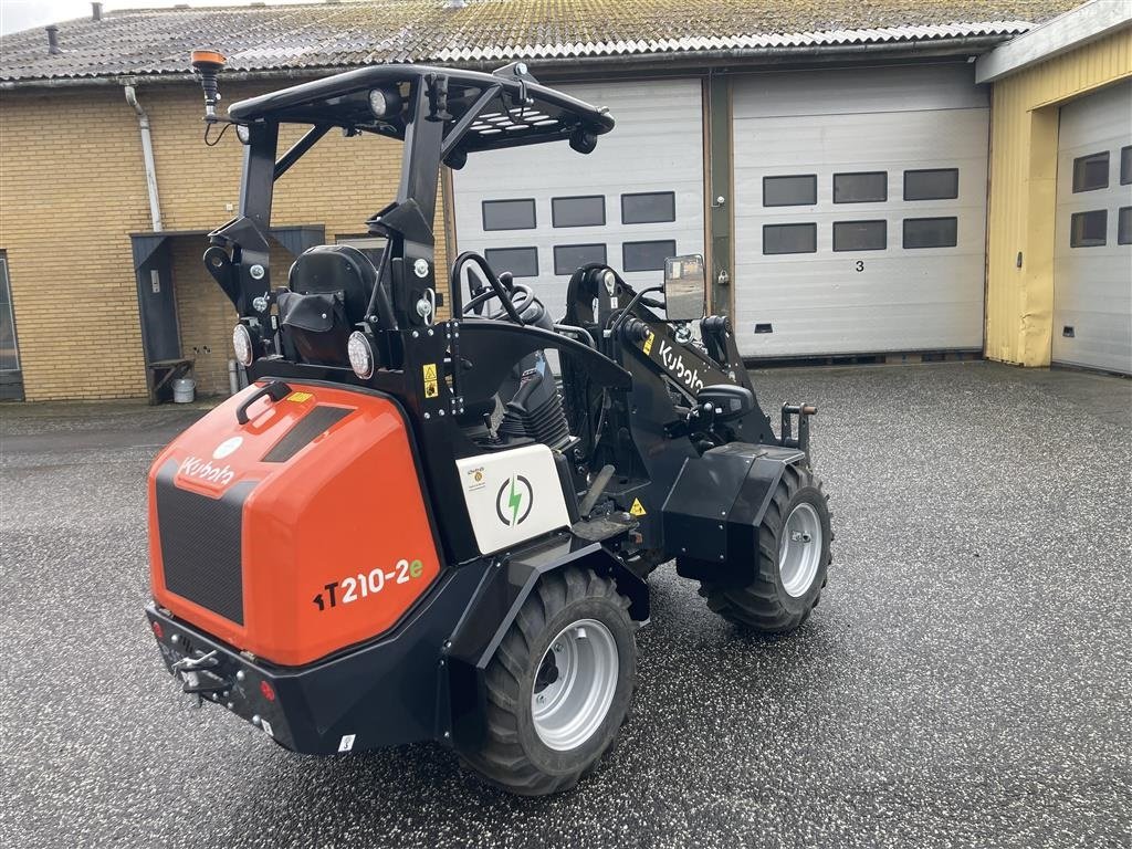 Kompaktlader des Typs Kubota RT210-2E Elektrisk, Gebrauchtmaschine in Sabro (Bild 4)