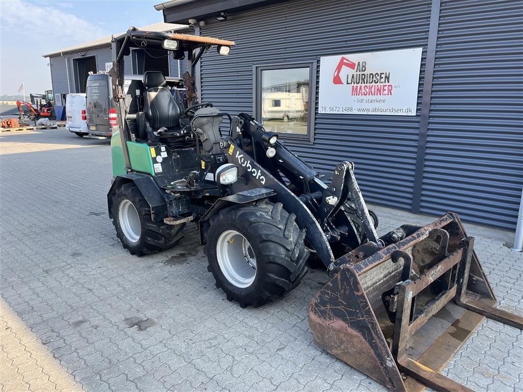 Kompaktlader typu Kubota RT280 med skovl og gafler, Gebrauchtmaschine w Rønnede (Zdjęcie 2)