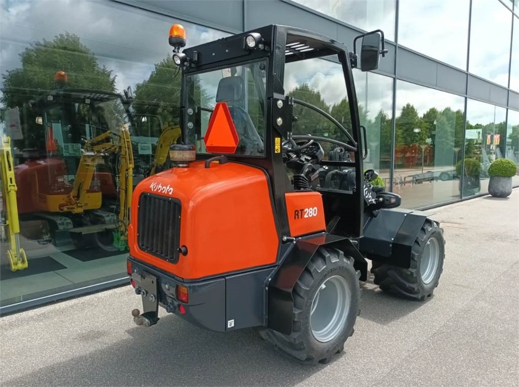 Kompaktlader от тип Kubota rt280, Gebrauchtmaschine в Fårevejle (Снимка 3)