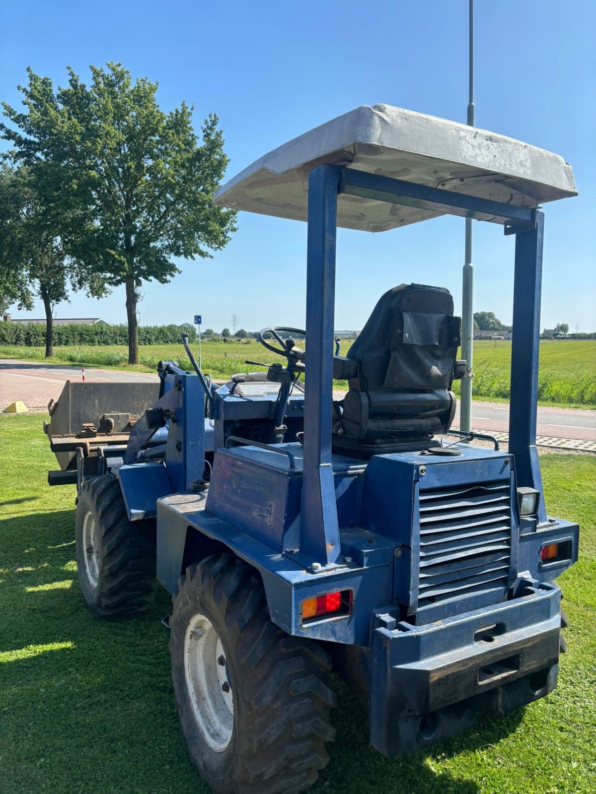 Kompaktlader van het type Kubota Rt400, Gebrauchtmaschine in Wadenoijen (Foto 4)