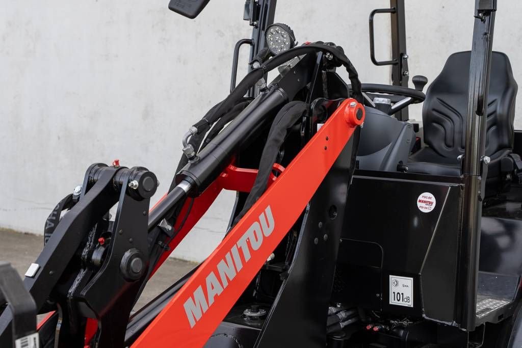 Kompaktlader typu Manitou MLA 2-25 H, Neumaschine w Moerbeke (Zdjęcie 10)