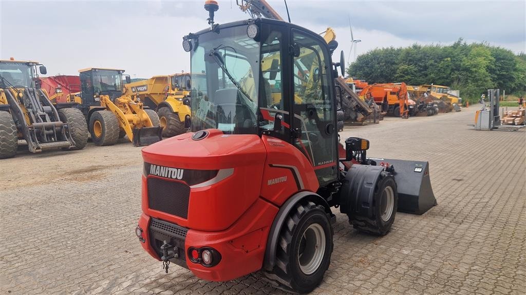 Kompaktlader del tipo Manitou MLA 3-25, Gebrauchtmaschine en Randers (Imagen 6)