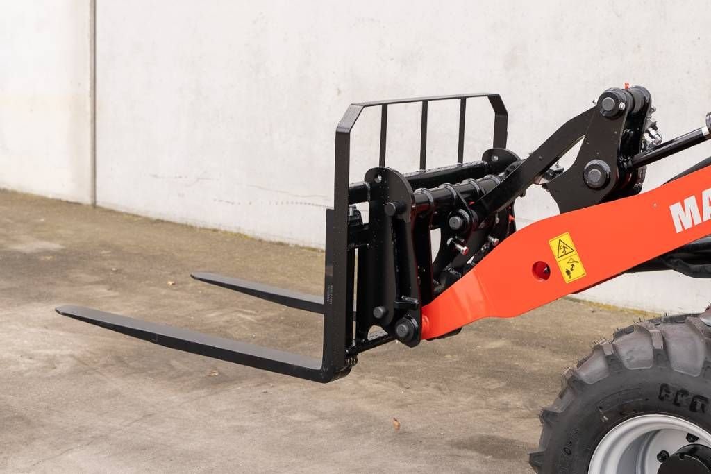 Kompaktlader del tipo Manitou MLA 3-25H, Neumaschine en Moerbeke (Imagen 10)