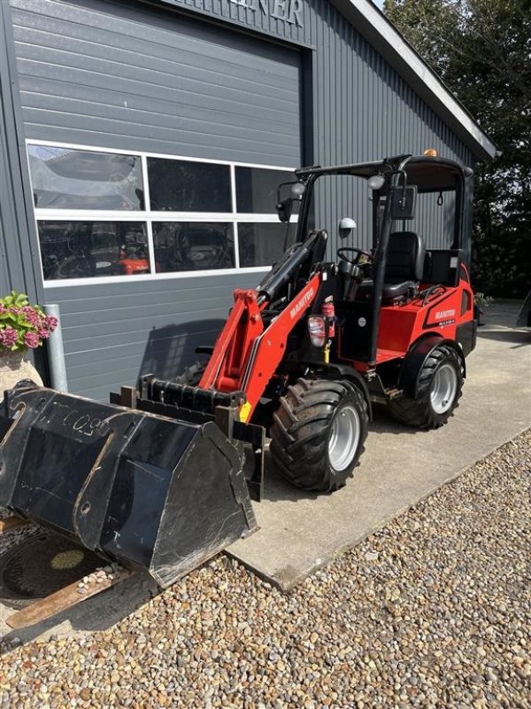 Kompaktlader van het type Manitou MLA 3-35H, Gebrauchtmaschine in Føvling (Foto 2)