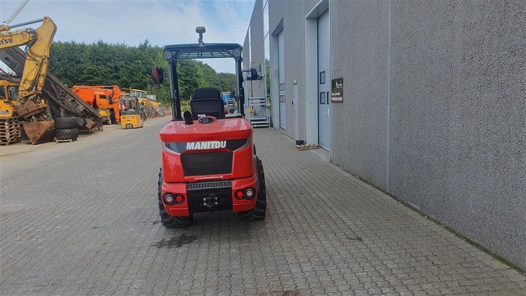 Kompaktlader du type Manitou MLA 4-50H, Gebrauchtmaschine en Randers (Photo 5)