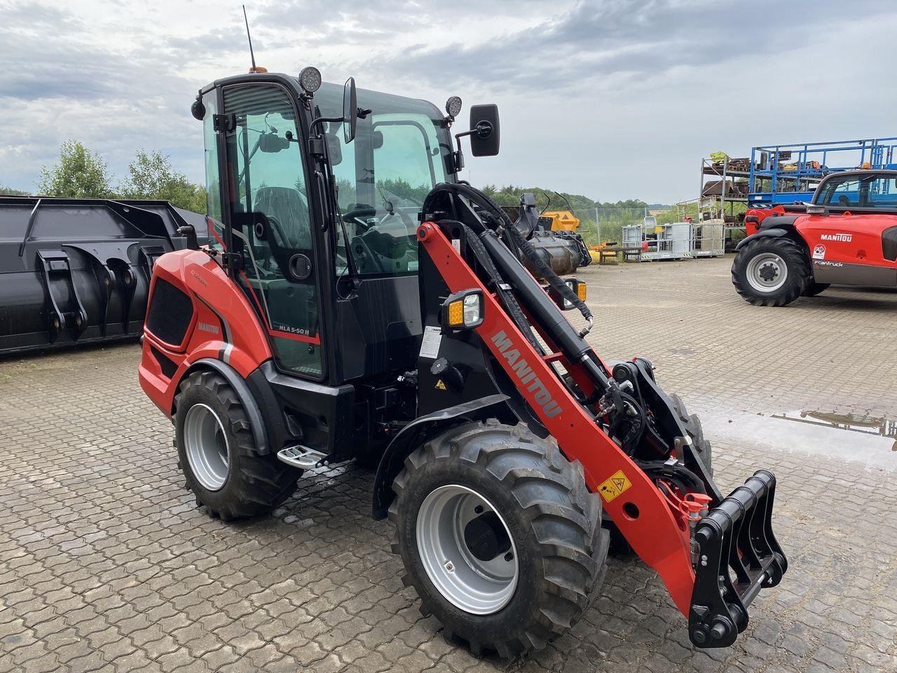 Kompaktlader des Typs Manitou MLA 5-50H CAB ST5, Gebrauchtmaschine in Skive (Bild 5)