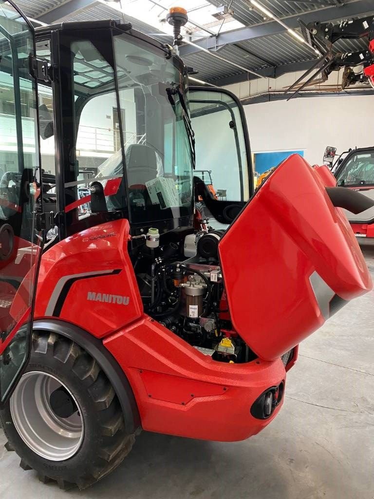 Kompaktlader van het type Manitou MLA4-50H, Neumaschine in Moerbeke (Foto 7)