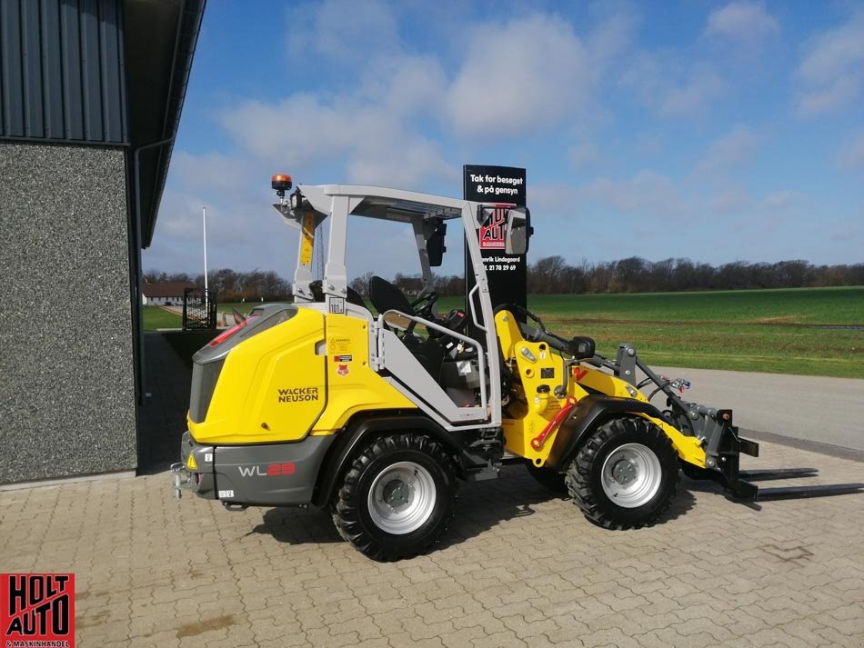 Kompaktlader типа Neuson WL28 kun kørt 18 timer, Gebrauchtmaschine в Vrå (Фотография 3)