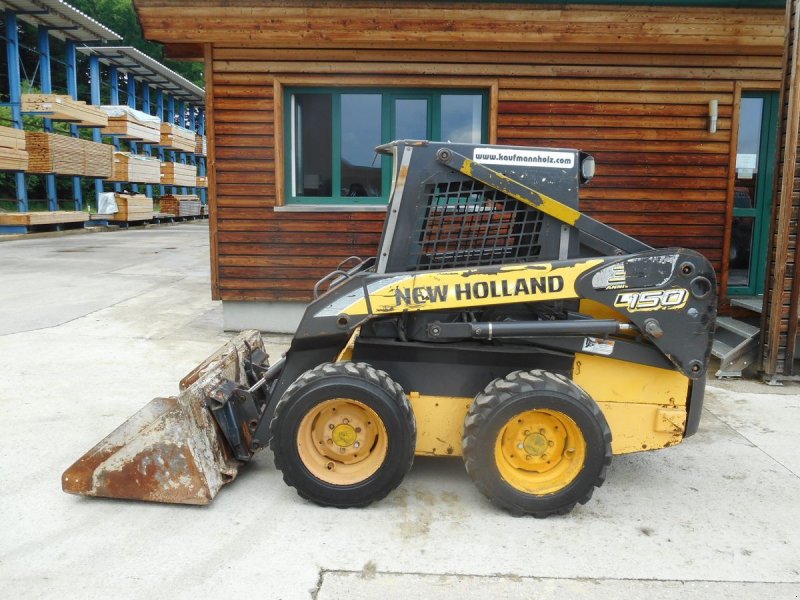 Kompaktlader des Typs New Holland L150 ( 2005kg ), Gebrauchtmaschine in St. Nikolai ob Draßling (Bild 1)