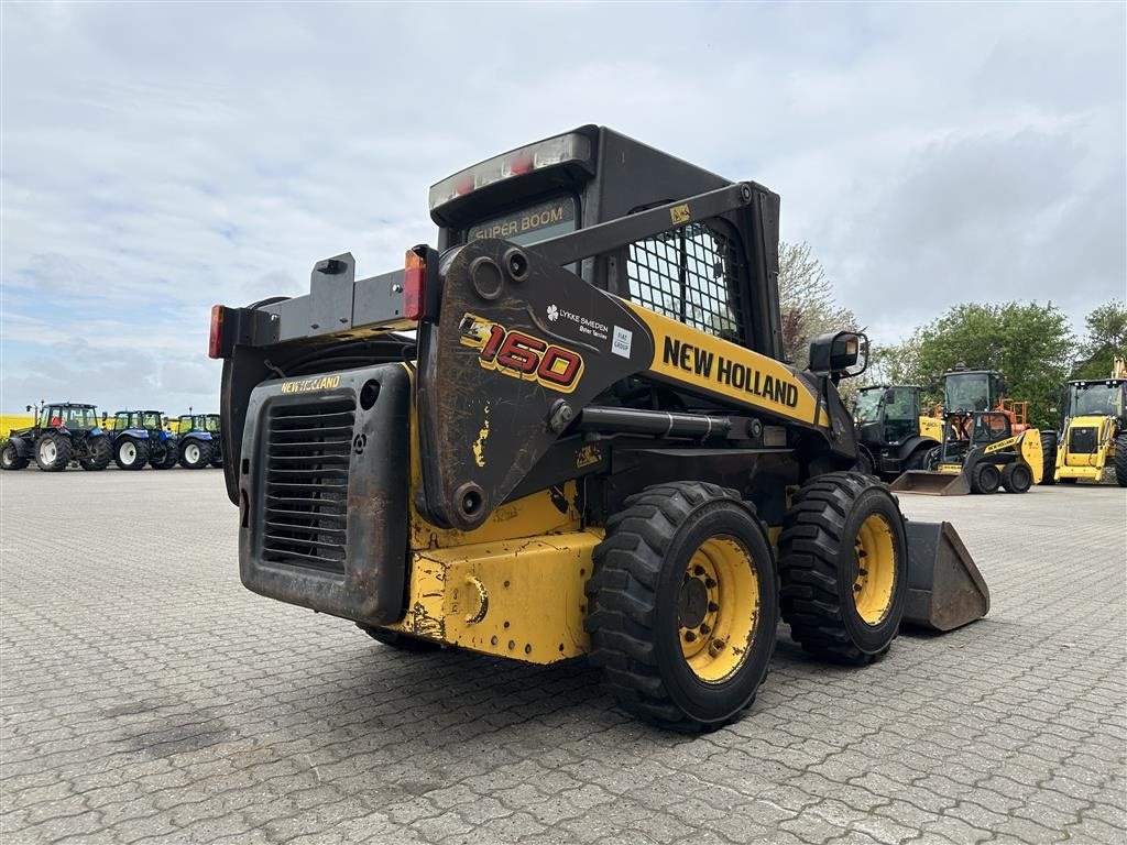 Kompaktlader of the type New Holland L160, Gebrauchtmaschine in Gjerlev J. (Picture 5)