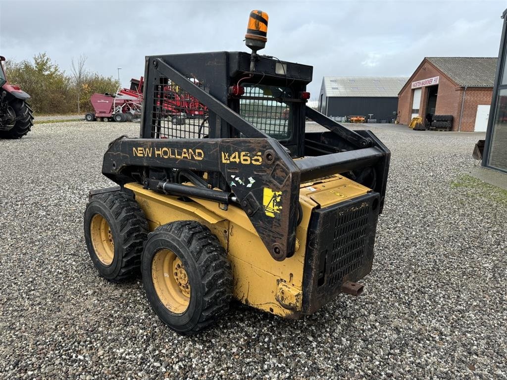 Kompaktlader van het type New Holland LX465, Gebrauchtmaschine in Hadsten (Foto 4)