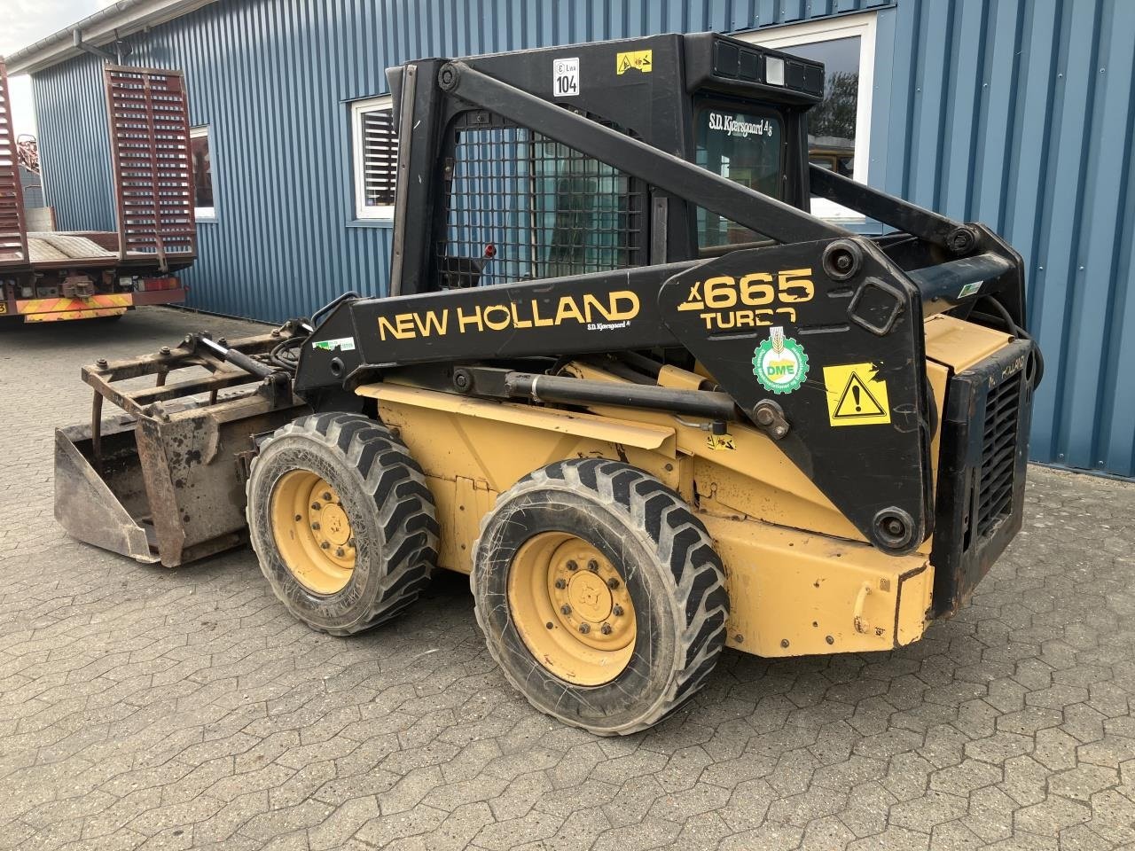 Kompaktlader типа New Holland LX665 MINILÆSSER, Gebrauchtmaschine в Farsø (Фотография 3)