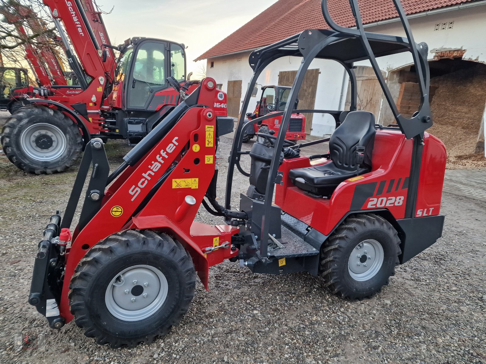 Kompaktlader van het type Schäffer 2028 SLT, Neumaschine in Gerolsbach (Foto 10)