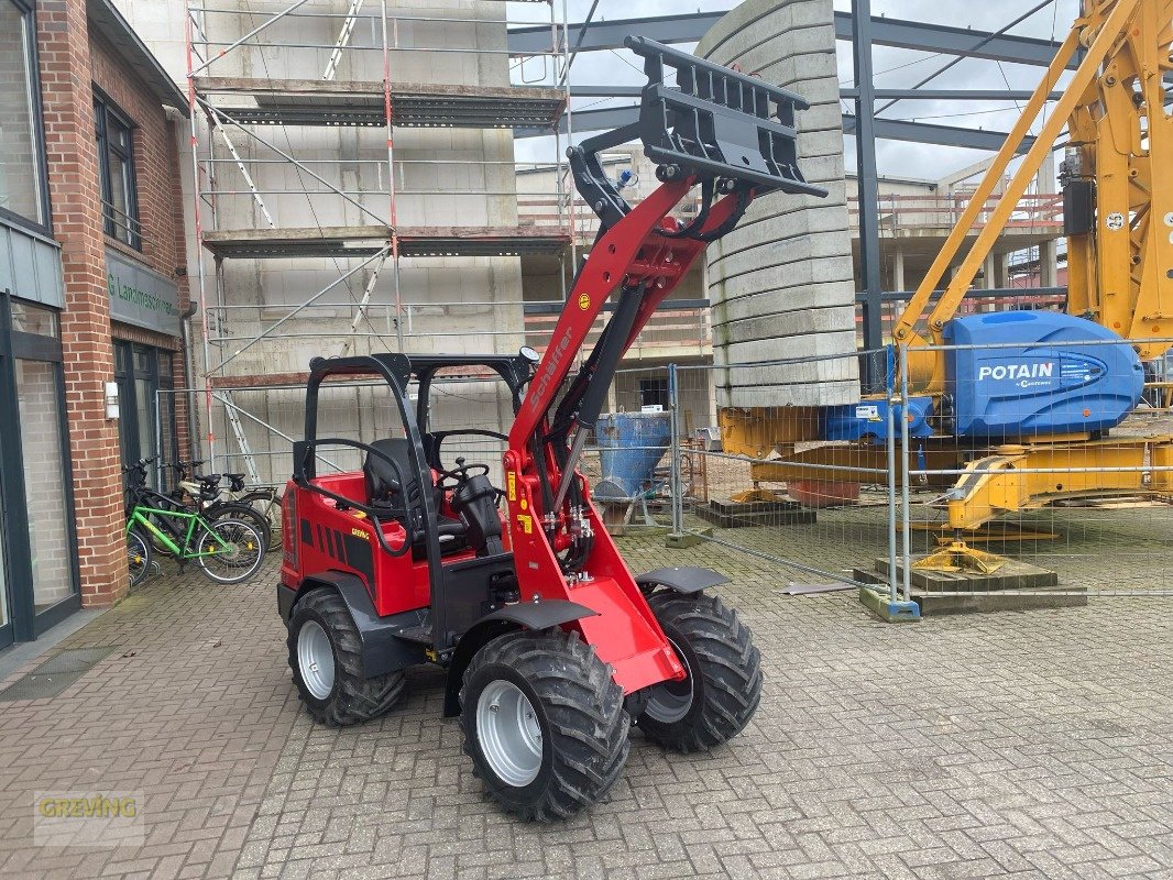 Kompaktlader van het type Schäffer 2630 SLT, Neumaschine in Ahaus (Foto 3)