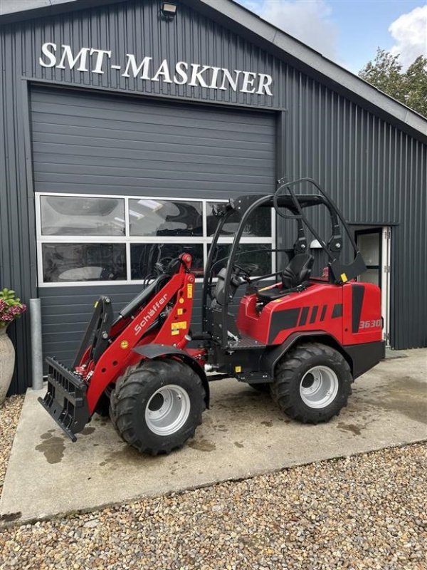 Kompaktlader du type Schäffer 3630, Gebrauchtmaschine en Føvling (Photo 1)